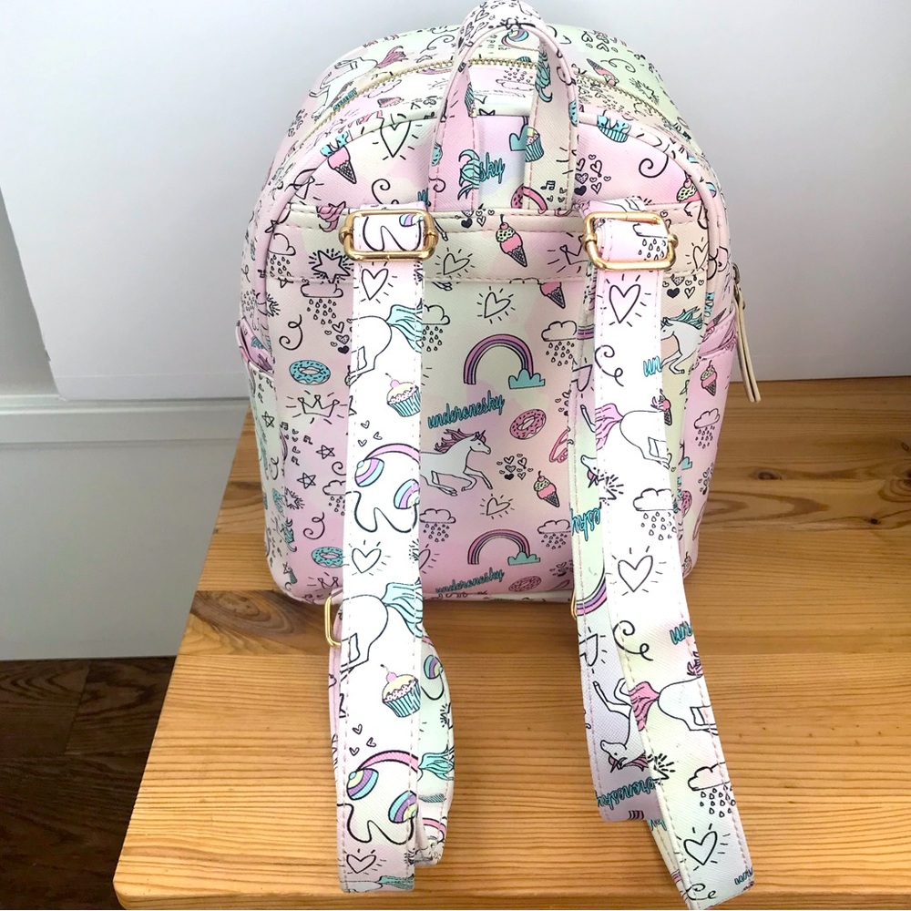 Pink printed backpack - Picture 2 of 10